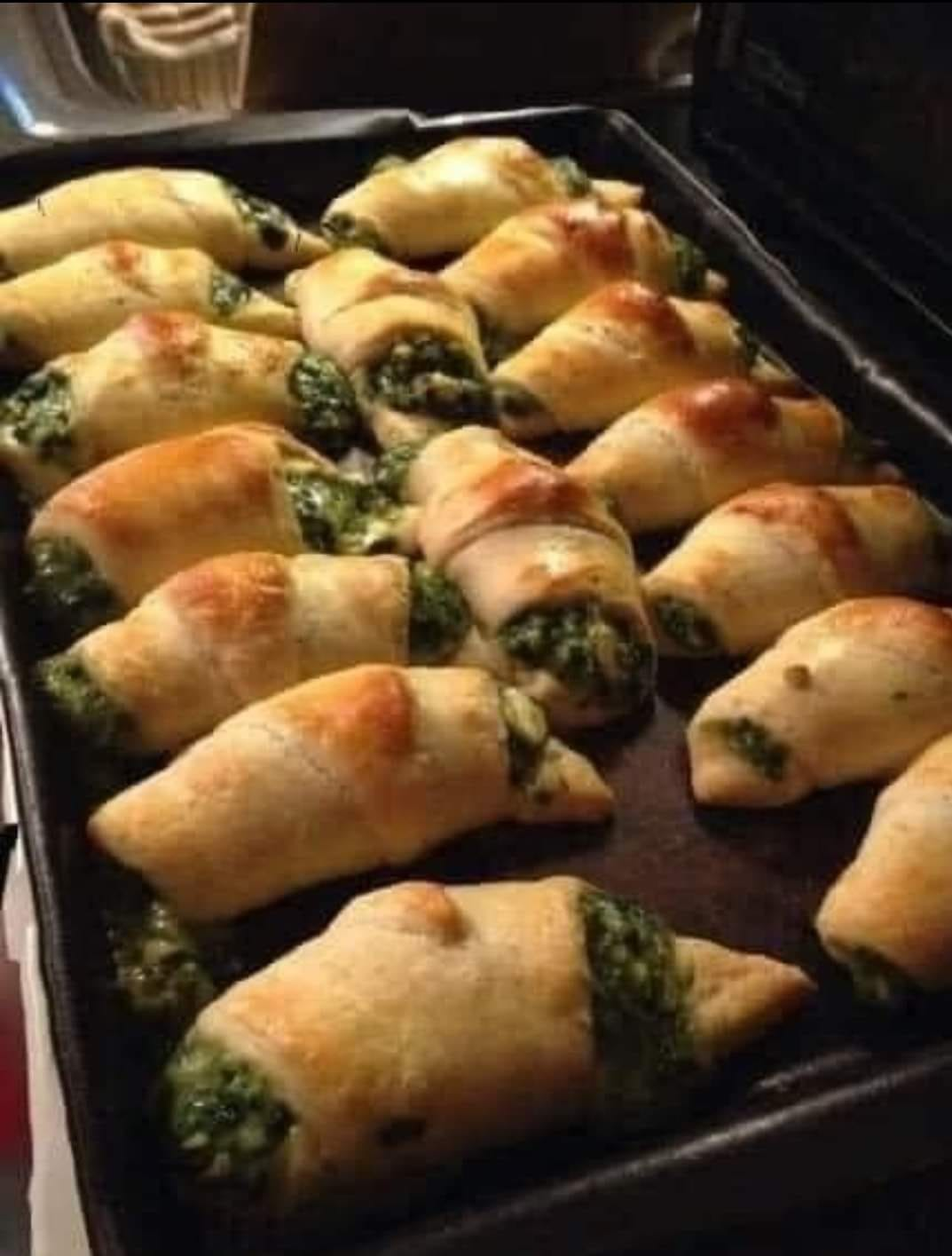 SPINACH FETA STUFFED CRESCENTS