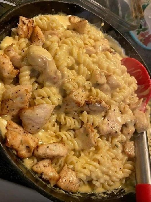 Chicken bacon ranch pasta