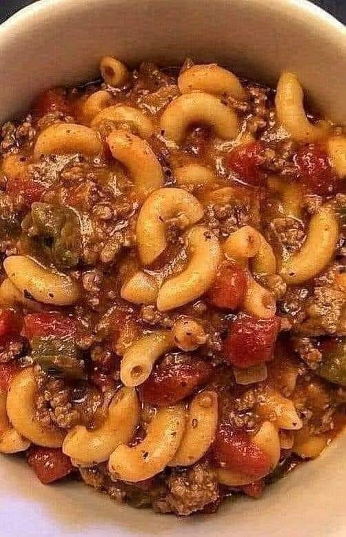 hearty beefy macaroni dish with lots of tomatoes